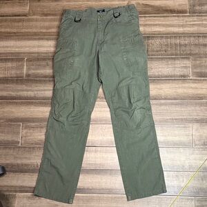 Condor Men's Green Cargo Pants